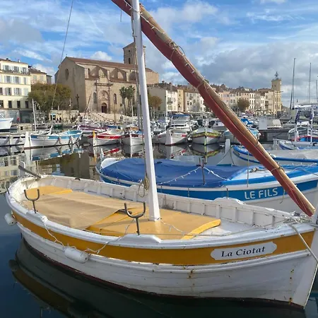 Providencia 1 - Shipyard And Yacht Crews